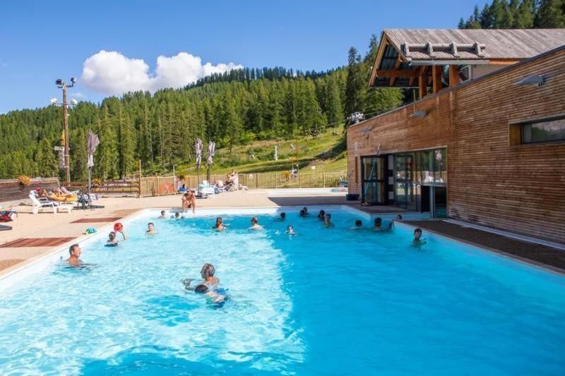Appartement Au Pied Des Pistes 퓌생빈센트 외부 사진